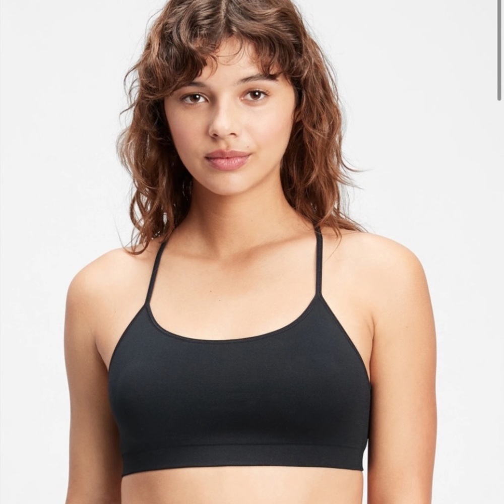 GAP Body Brassiere Color-Black Size-Small